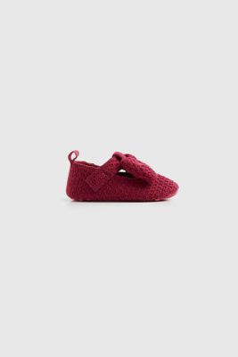 Berry Knitted Pram Shoes